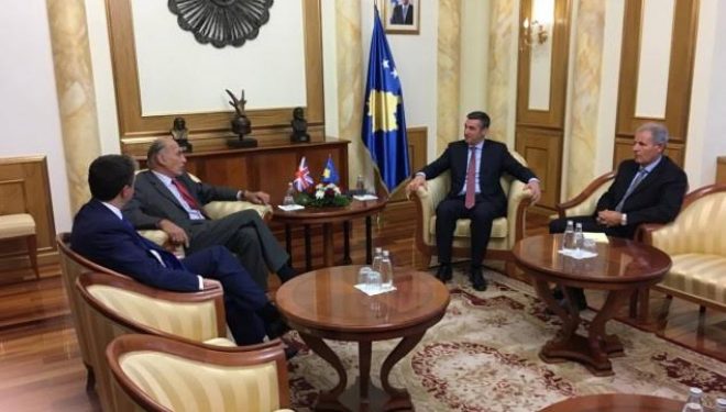 Jackson: Dua ta shoh Kosovën me ushtri