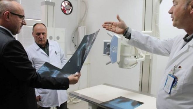 Ministria e Shëndetësisë: Do të vazhdojmë ndihmën për 3-vjeçarin nga Podujeva