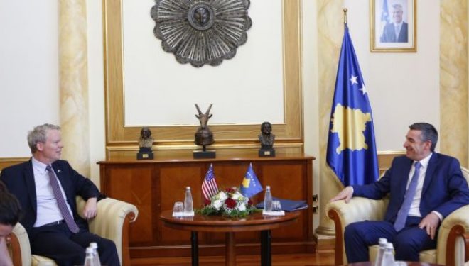 Amerikanët insistojnë në riformatimin e Qeverisë