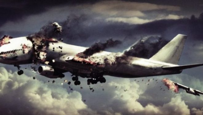 Përplasje e tmerrshme e avionëve, asnjë i mbijetuar