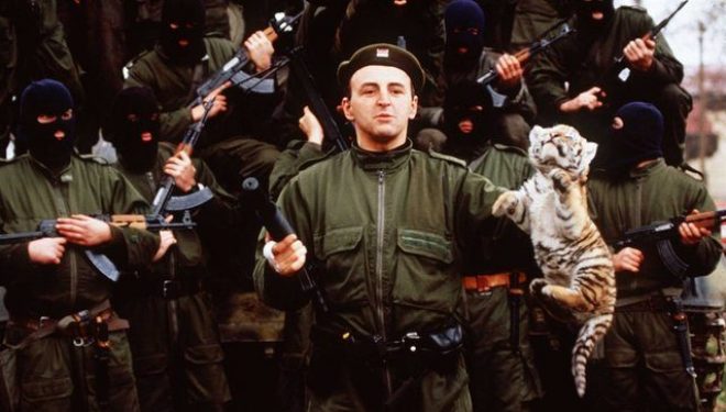 Vetëvendosje: Krimineli Arkan e financoi kishën në oborrin e UP-së (Video)