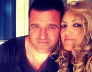 Safetja i bën bashkë burrin e ri dhe vajzat e ish burrit të ndjerë (Foto)