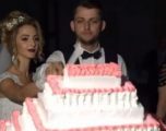 Edona LLalloshi ia ‘prish’ dasmën këtij çifti (Video)