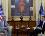 Veseli në takim të paparalajmëruar me Delawie