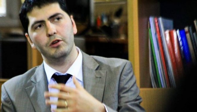 Kërveshi: Nëse ka mend pushteti, i sheh pasojat e një sistemi abnormal demokratik