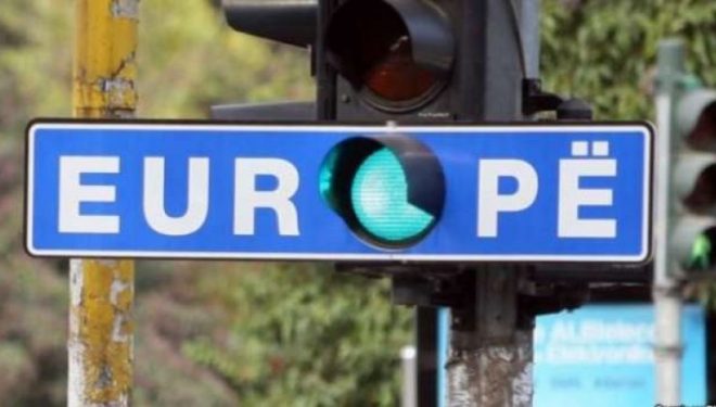 Liberalizimi i vizave, më i vështirë vitin tjetër