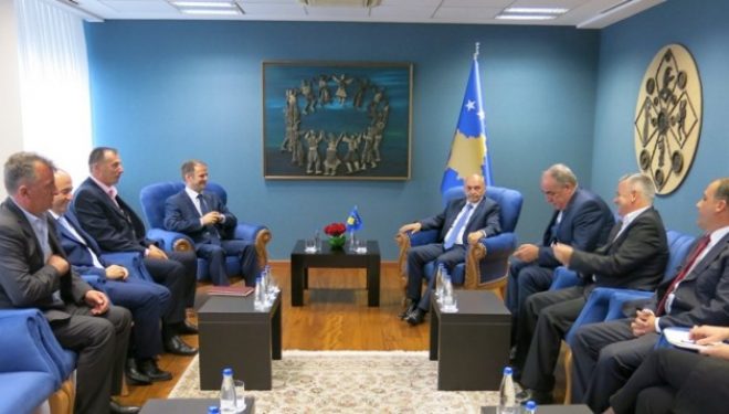 Takimet e Mustafës për demarkacionin, të vonuara