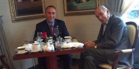 Haradinaj bisedon me komandantin e KFOR-it për vështirësitë që ka Kosova (Foto)
