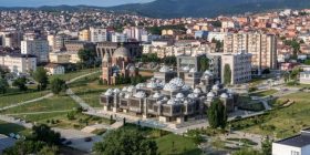 “The Guardian”: Prishtina në mesin e qyteteve me madhështore në Evropë (Foto)