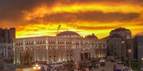 Qielli në flakë çmend shkupjanët (FOTO)