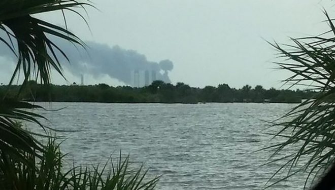 Shpërthimi nga SpaceX dëmtoi një satelit të gjigantit Facebook (Video)