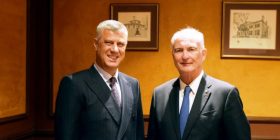 Thaçi takohet me themeluesin e Forumit Ekonomik Global të Torontos