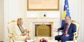 Shefja e re e zyrës së BE-së thotë se do të punojë më institucionet për liberalizimin e vizave