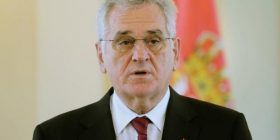 Presidenti i Serbisë paralajmëron luftë në Bosnje?