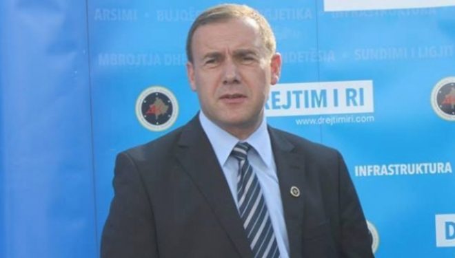 Anton Berisha: Mustafa e Hoxhaj po e (keq)përdorin vizitën në SHBA