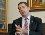 Gjuriq pret t’i kërkohet falje nga zyrtarët në Kosovë