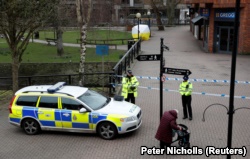 Policia britanika duke ruajtuar zonën ku ka ndodhur incidenti në Salisbury