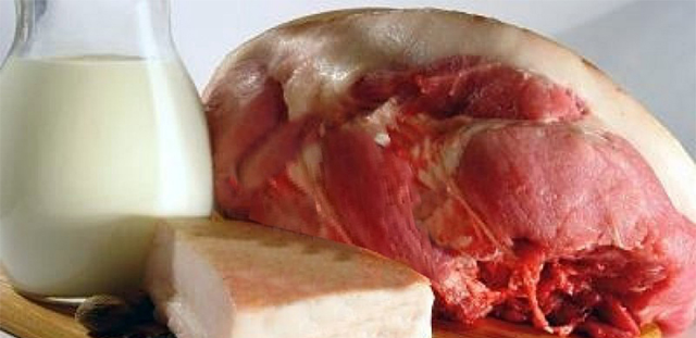 383167-la-carne-y-la-leche