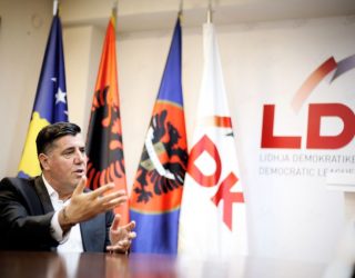 Lutfi Haziri: S’ka ngrirje negociatash – koalicioni LDK-VV është ngjizur, do të ndodhë (VIDEO)