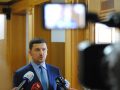 Krasniqi: Deputetët duhet të votojnë në interes të qytetarëve e mos të frikësohen e shantazhohen nga kryeministri￼￼￼