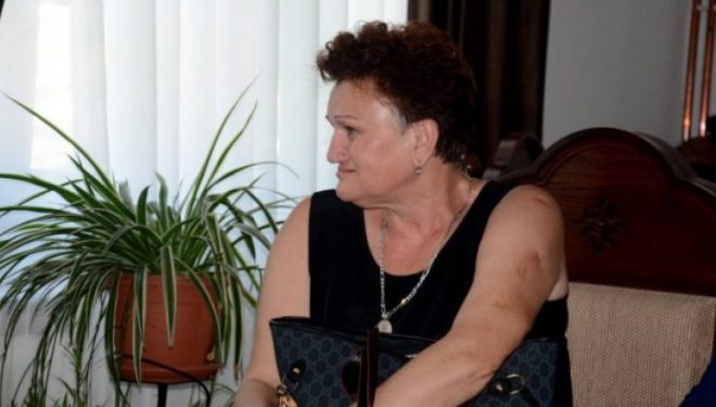 Dragica Gashiqit nuk i lejohet vendosja e derës së blinduar në banesën e saj në Gjakovë