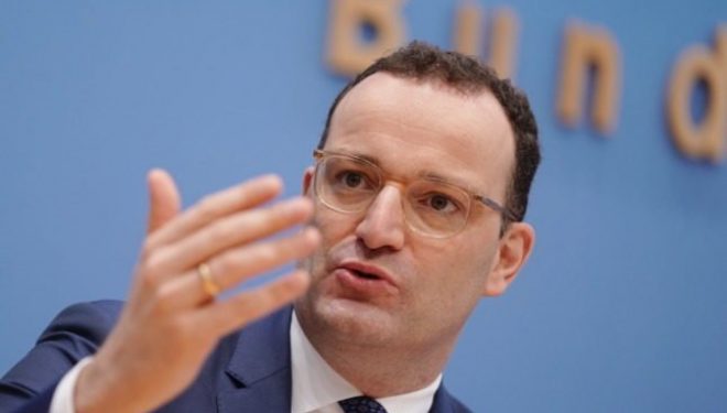 Ministri në largim i Gjermanisë bën thirrje për izolim të të pavaksinuarve