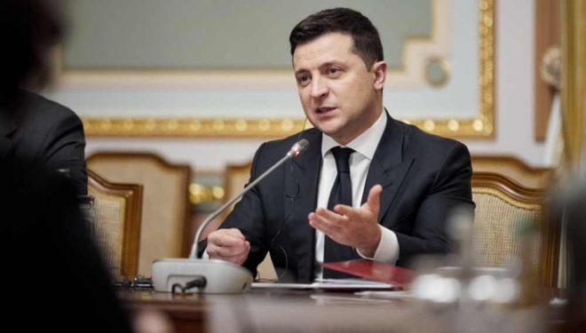 Zelensky: Ukraina është e gatshme të punojë për t’iu bashkuar BE’së, por ka nevojë për armë më të fuqishme￼