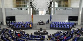 Udhërrëfyesi i energjisë, Bundestagu gjerman uron Kosovën, Serbinë dhe BE-në￼