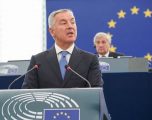 Gjukanoviq: Në Këshillin Evropian u diskutua për liberalizimin e vizave për Kosovën