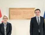 Zvicra thotë se raporti Kosovë – Serbi është çelësi i Ballkanit