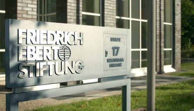 Friedrich-Ebert-Stiftung-csm_Berlin_Schild_Heike_Waechter