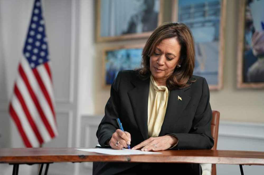 FB_IMG_Kamala Harris