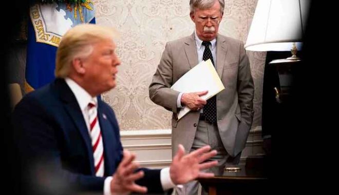 John R. Bolton dhe Donald Trump / Credit: Doug Mills-The New York Times