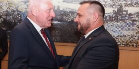 Maqedonci takohet me homologun e tij britanik në Turqi