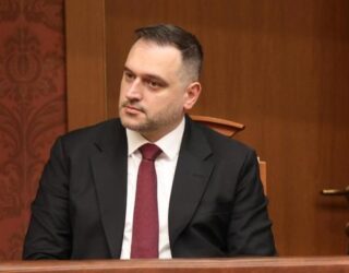 Shqipëria tri stërvitje të përbashkëta me Kroacinë dhe Kosovën, ministri Nufi: Nuk na shqetëson stërvitja NATO-Serbi