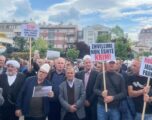 Nis protesta kundër ndalimit të shërbimeve ndërtimore në Rugovë