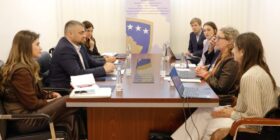 Hoti pret në takim përfaqësuesit e BB-së, diksutojnë për reformat sociale
