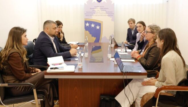 Hoti pret në takim përfaqësuesit e BB-së, diksutojnë për reformat sociale