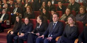 Nis mbledhja komemorative për Alush Gashin, Osmani e Abdixhiku shkruajnë në librin e zisë