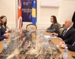 Haradinaj pret në takim ambasadorin Hargreaves, diskutojnë për anëtarësimin e Kosovës në NATO