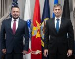 Maqedonci takon ndihmëssekretarin amerikan të Luftës, diskutohet thellimi i bashkëpunimit Kosovë-SHBA