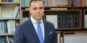 Shqipëria ka nevojë për liderë që largohen