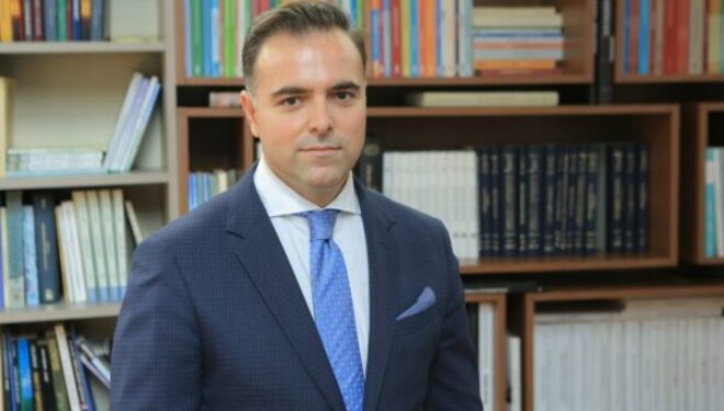 Shqipëria ka nevojë për liderë që largohen