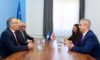 Hamza pret Ambasadorin britanik Jonathan Hargreaves, diskutojnë për zgjedhjet e 7 qershorit Hamza pret Ambasadorin britanik Jonathan Hargreaves, diskutojnë për zgjedhjet e 7 qershorit