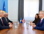 Hamza pret Ambasadorin britanik Jonathan Hargreaves, diskutojnë për zgjedhjet e 7 qershorit