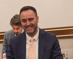 Konjufca për Vjosa Osmanin: E goditi hapur Qeverinë në 2024-ën, por VV-ja i fitoi dy palë zgjedhje