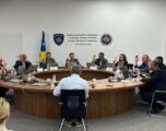 KQZ miraton formulat se si do të përbëhen këshillat e vendvotimeve dhe ekipet e numërimit të votave në QKN