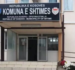 Shtimja çon administratën në Shqipëri për puntori, kontrata kushton 3 mijë e 864 euro