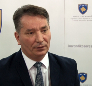 Pal Lekaj tërhiqet nga gara për deputet, jep mbështetje të plotë për AAK-në dhe Ardian Gjinin