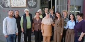 U.D Presidentja Haxhiu vizitoi Shoqatën e Familjeve të të Pagjeturve në Mitrovicë